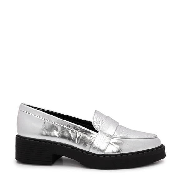 Echika Vince Camuto - Picture 2 of 6